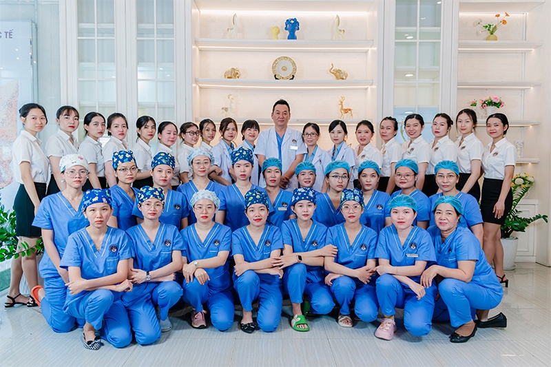PHÒNG KHÁM CẤY GHÉP TÓC Y HỌC QUỐC TẾ